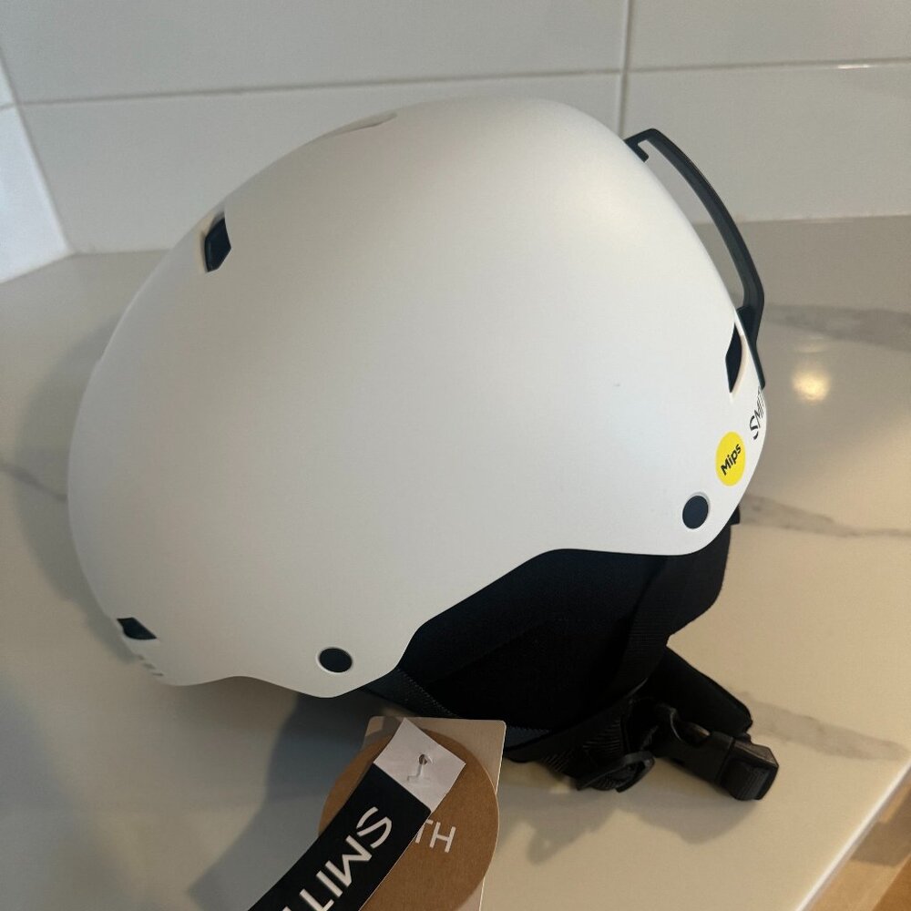 NWT! Smith MIPS Helmet
